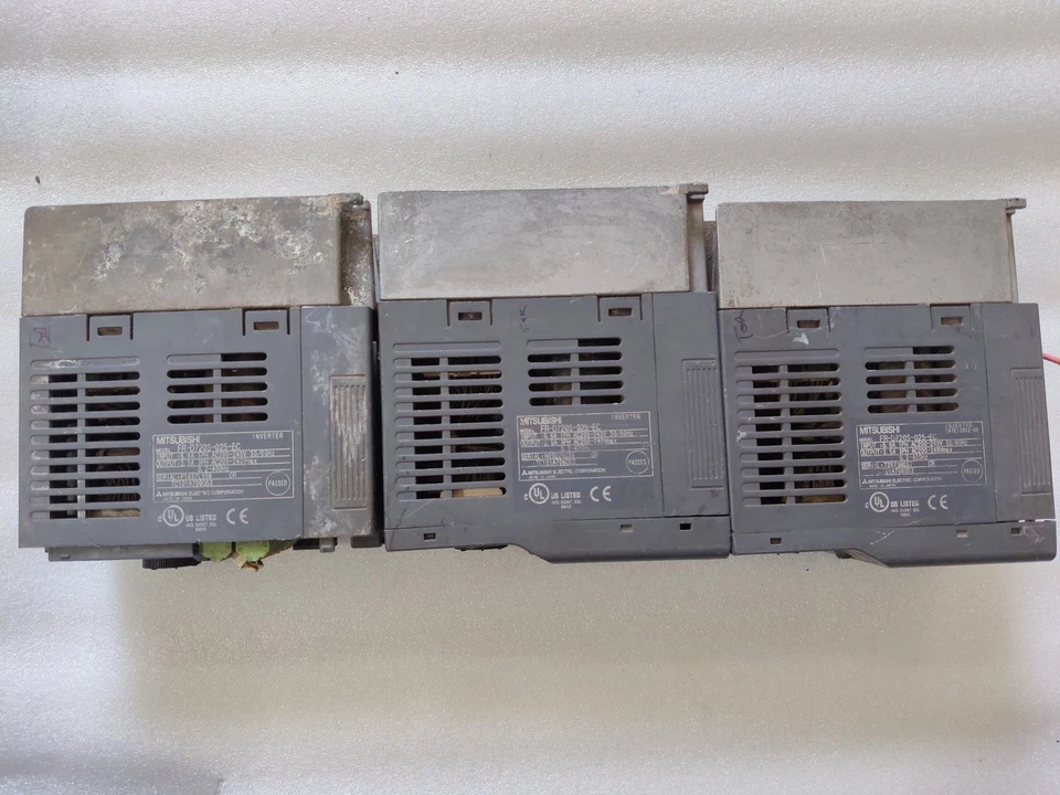 MITSUBISHI FR-D720S-025-EC INVERTER LOT OF 3 PCS TESTED OK